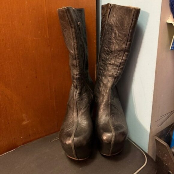 Gee Wa Wa Fatales THE CLAW - Clog Platform Boots – Vintage early mid aughts - Picture 1 of 16